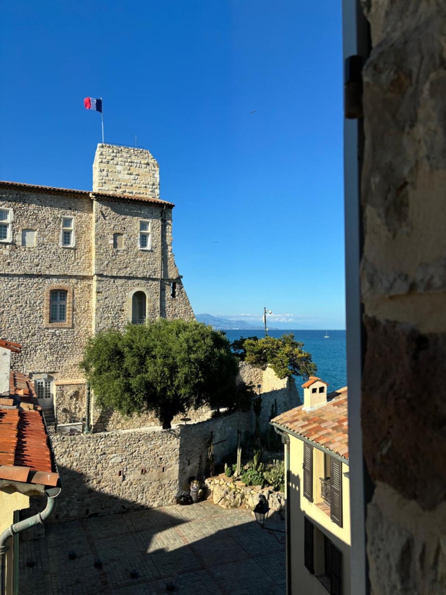 Apartament La Pablita, Vieil Antibes, Remparts Zewnętrze zdjęcie