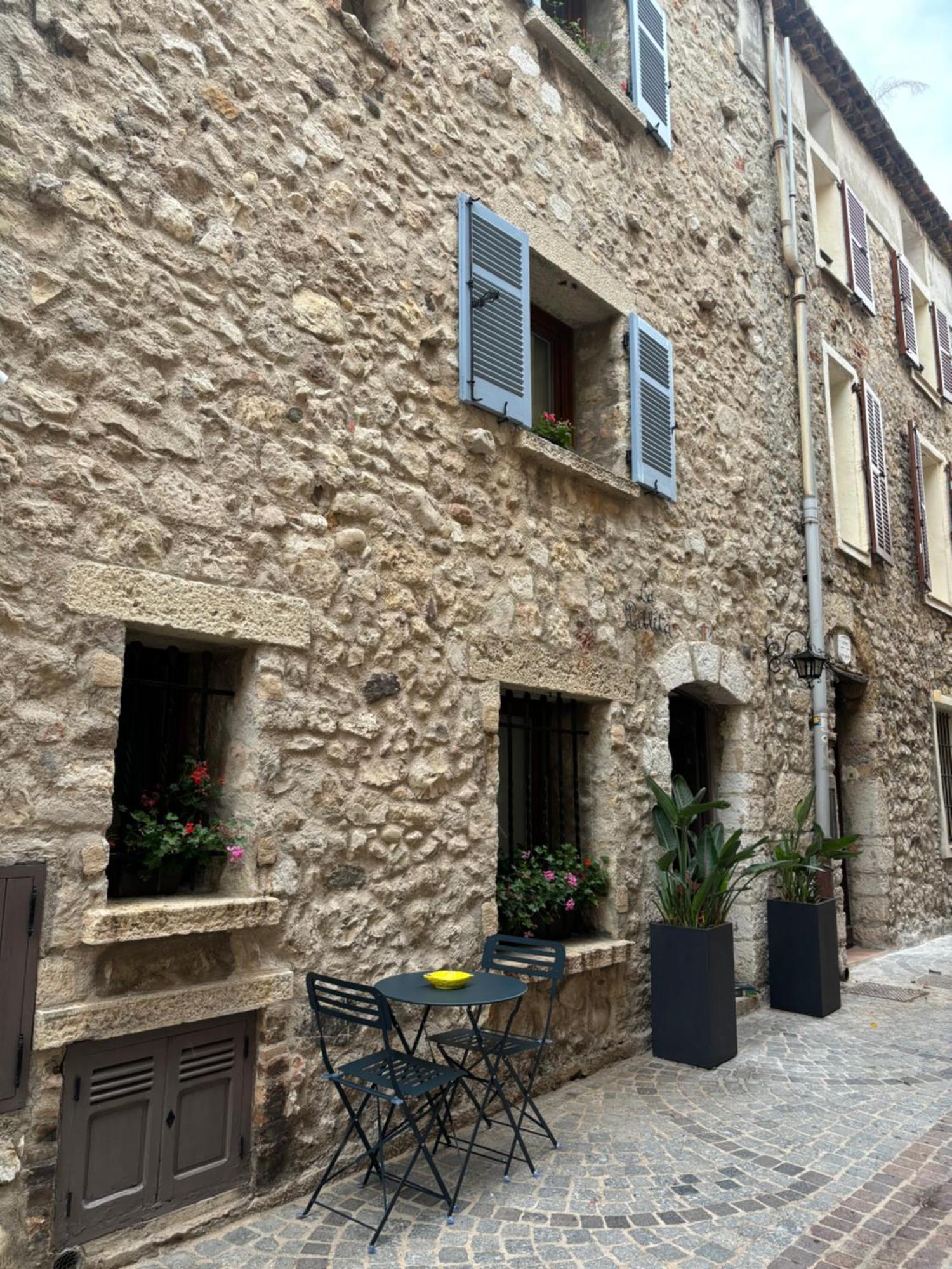Apartament La Pablita, Vieil Antibes, Remparts Zewnętrze zdjęcie