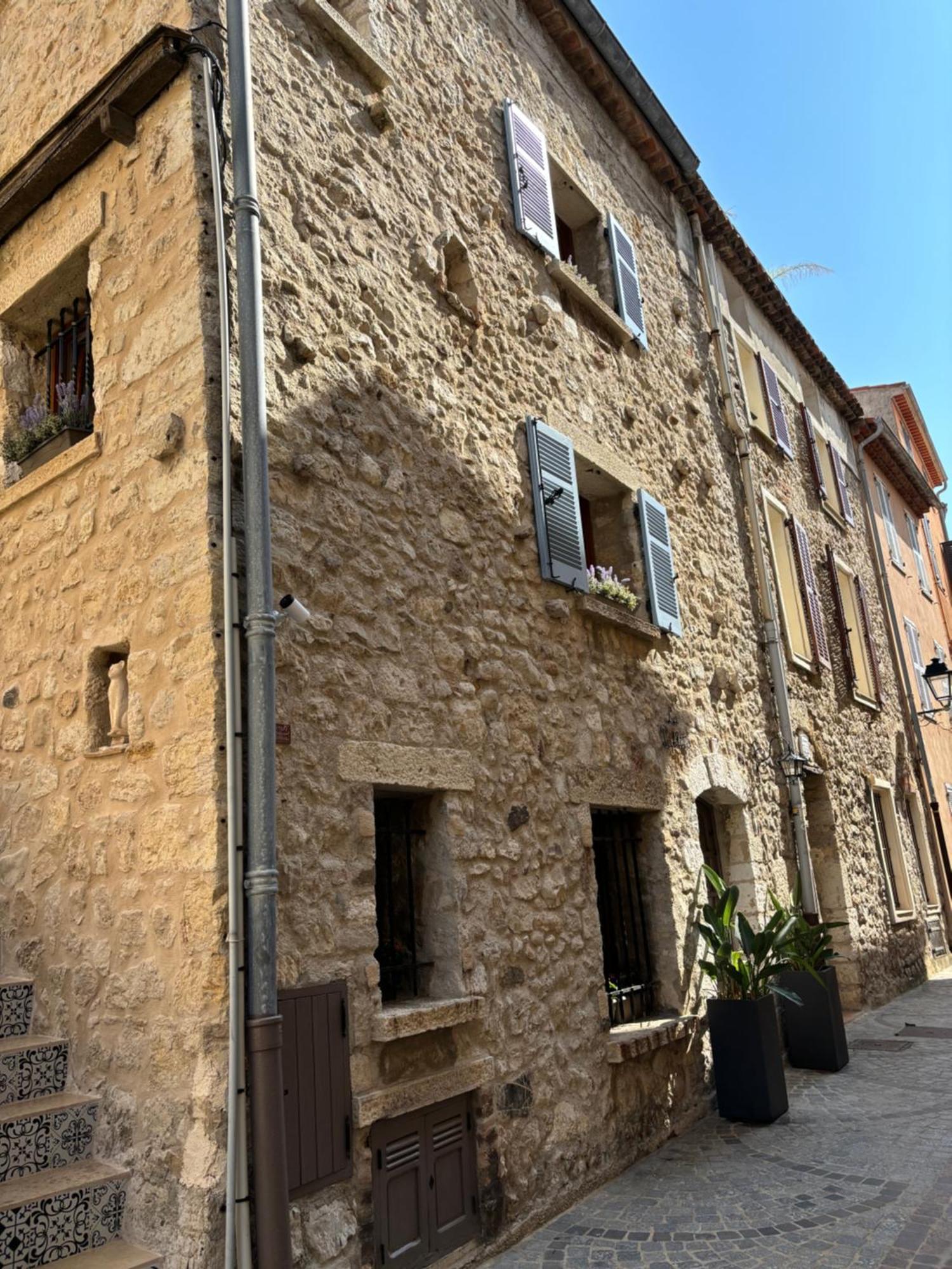 Apartament La Pablita, Vieil Antibes, Remparts Zewnętrze zdjęcie