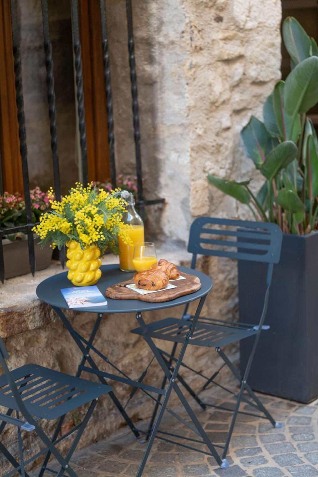 Apartament La Pablita, Vieil Antibes, Remparts Zewnętrze zdjęcie